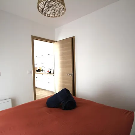 One Bedroom With Terrace Apartment